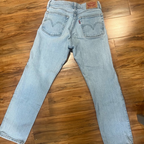 Levi’s Light Blue Women's Jeans - Picture 4 of 7